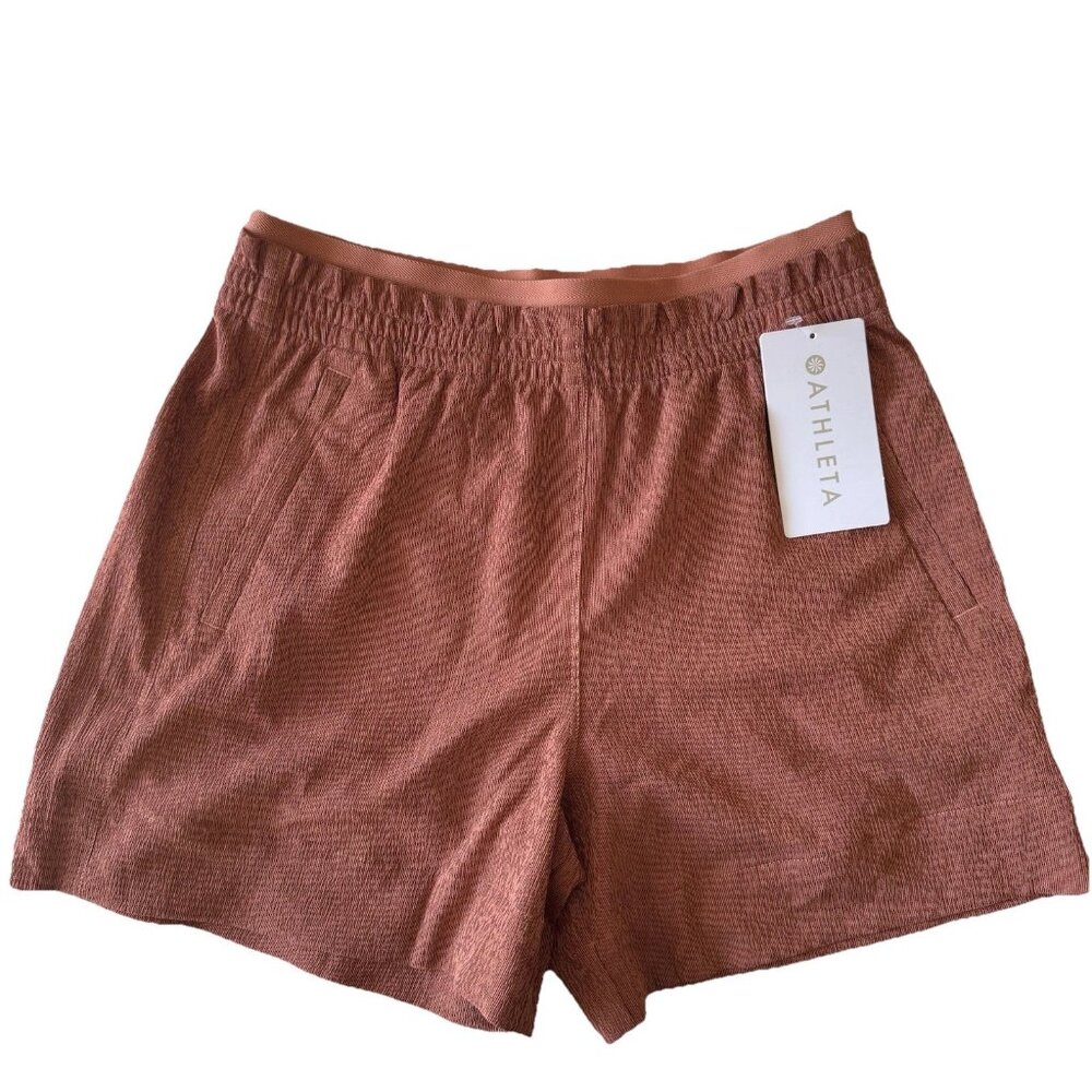 Athleta Echo Shorts Womens 6 Burnt Orange Mid-Rise Zipper Pocket Gym Workout
